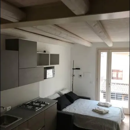 Apartment Antonella Gardalake 2 *